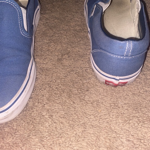 Vans - Picture 2 of 3